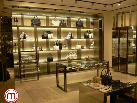 Negozi - Arredo per negozi di abbigliamento